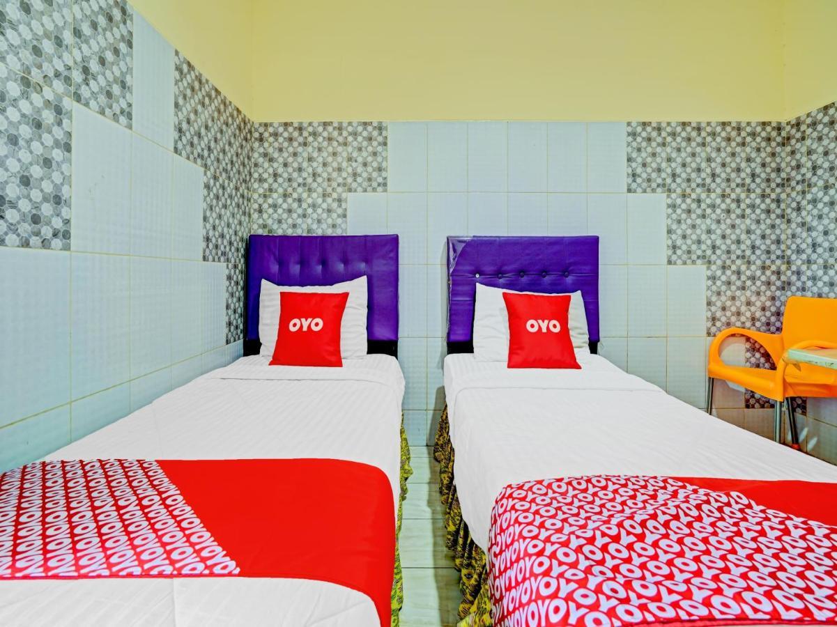 צ'ירבון Oyo 90238 Hotel Nusantara מראה חיצוני תמונה