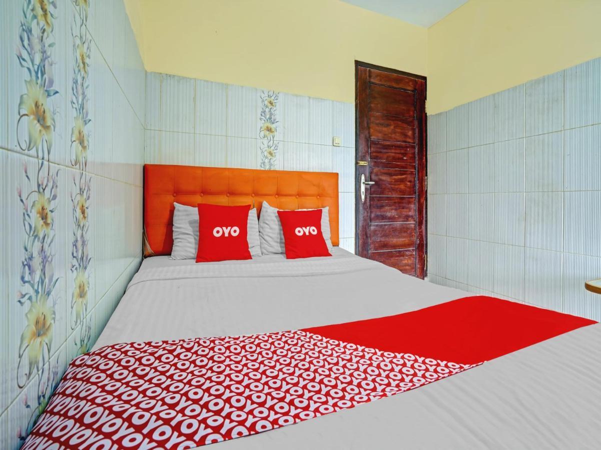 צ'ירבון Oyo 90238 Hotel Nusantara מראה חיצוני תמונה