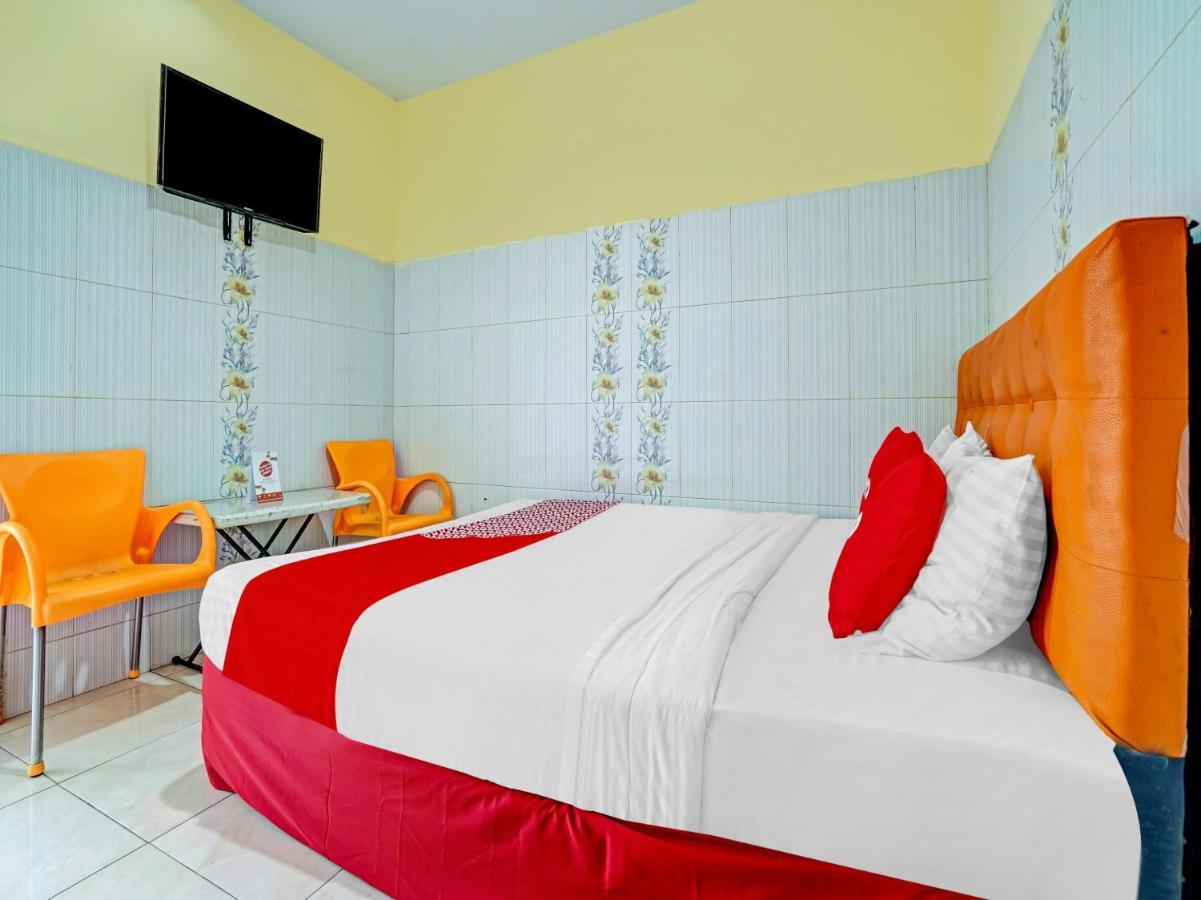 צ'ירבון Oyo 90238 Hotel Nusantara מראה חיצוני תמונה
