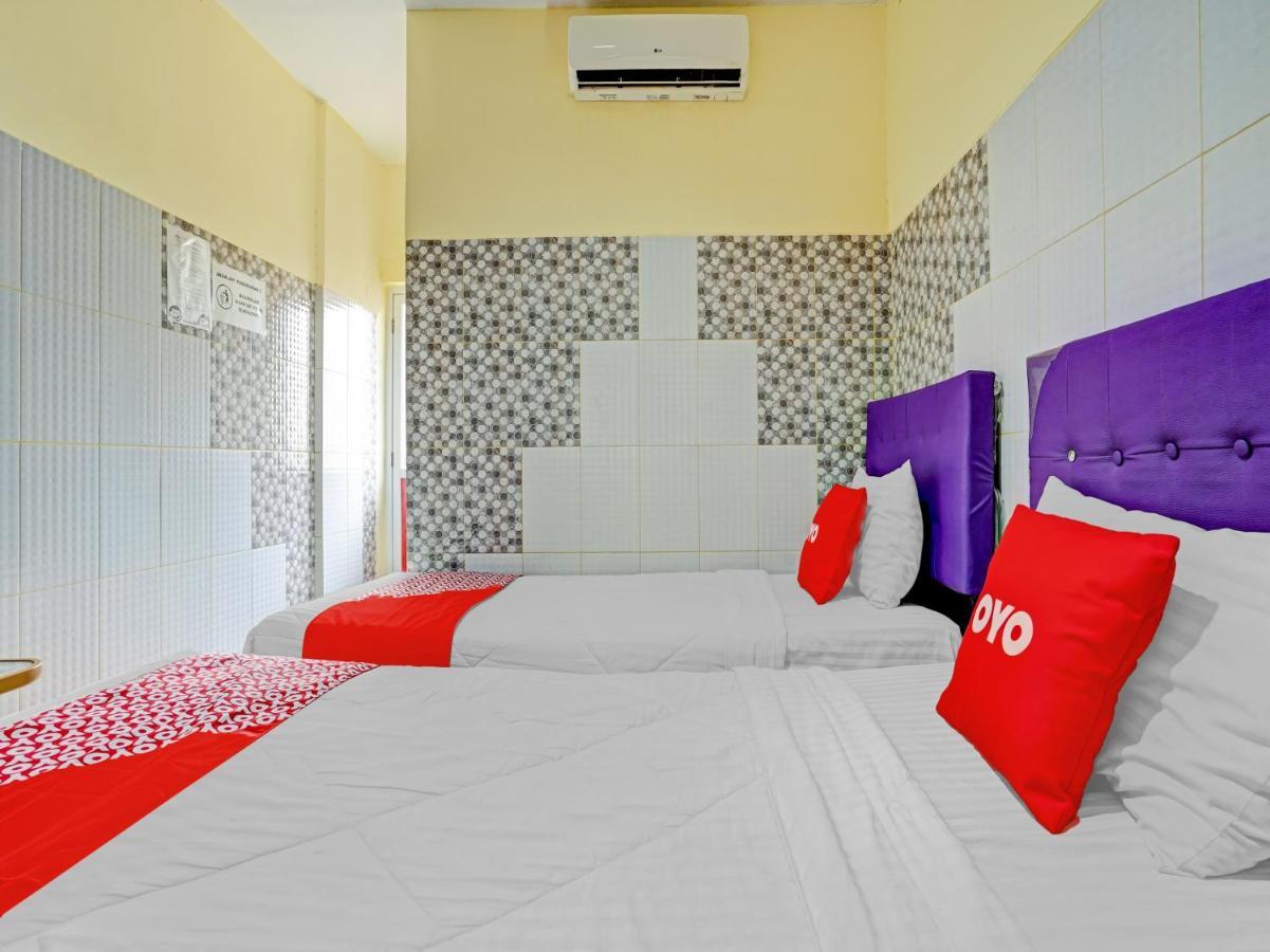 צ'ירבון Oyo 90238 Hotel Nusantara מראה חיצוני תמונה